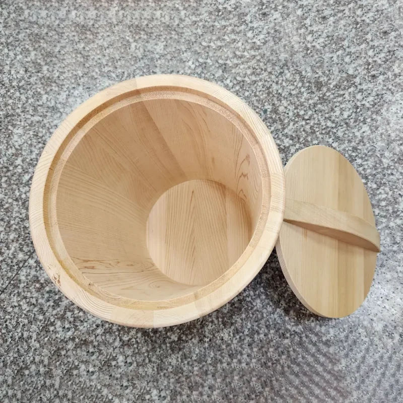 Rice bucket 03